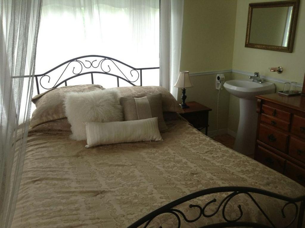 Gite Maison Parc Delormier Trois-Rivières 部屋 写真