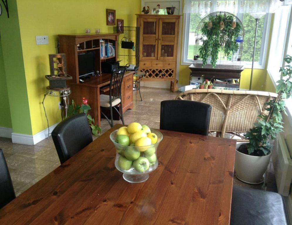 Gite Maison Parc Delormier Trois-Rivières エクステリア 写真