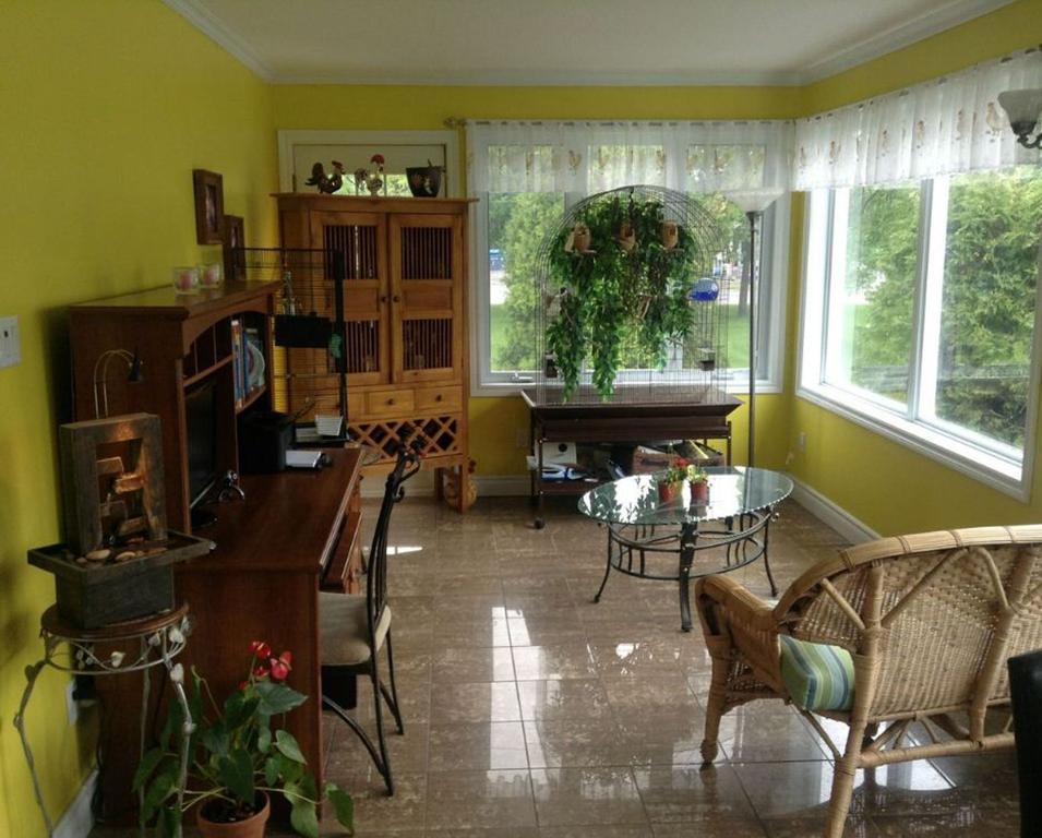 Gite Maison Parc Delormier Trois-Rivières エクステリア 写真